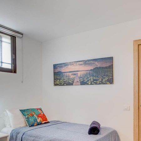 לוס כריסטיאנוס Stylish Flat And Pool With 3 Rooms, Sleeps 6, Los Cristianos מראה חיצוני תמונה